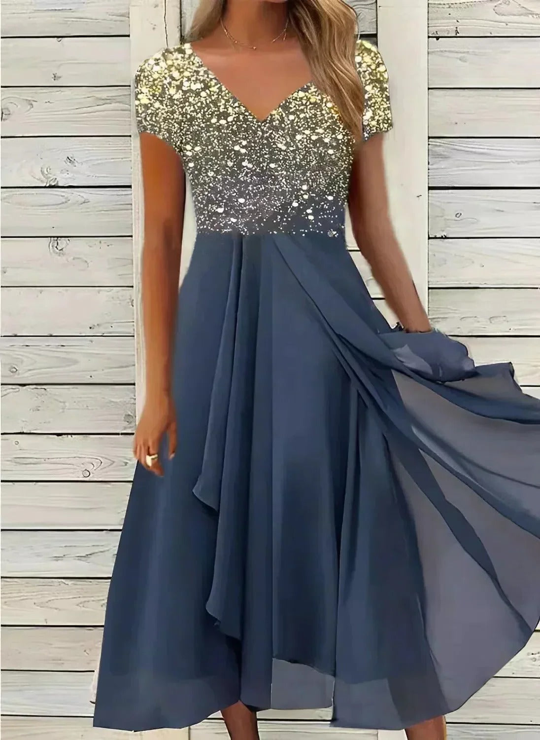 Low-Weight Chiffon Dress with Flowing Silhouette for Formal Events