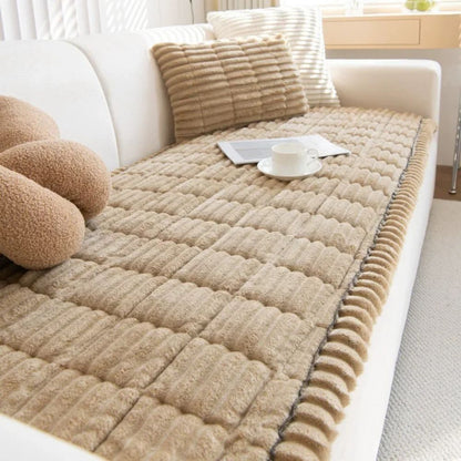 Polyester Blend Sofa Cover with Non Slip Backing and Machine Washable Fabric