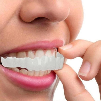 Clip On Veneer with Moldable Silicone Strip for Upper and Lower Teeth