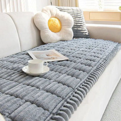 Polyester Blend Sofa Cover with Non Slip Backing and Machine Washable Fabric