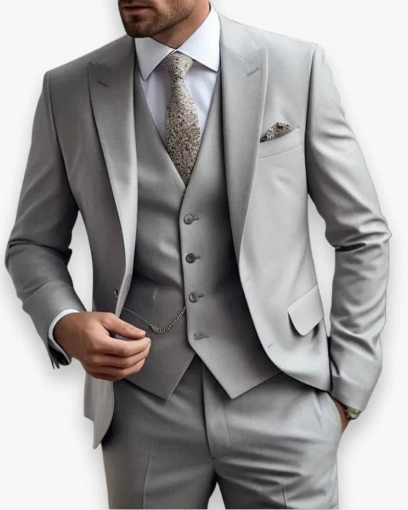 Men's Three Piece Suit with Slim Fit Jacket and Matching Vest, Trousers