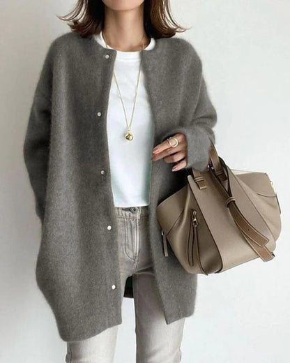 Relaxed Fit Cardigan with Plush Fabric and Open Front Design for Women