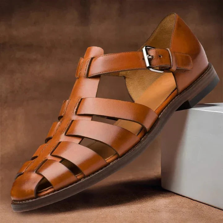 Men's Open Toe Sandals with Adjustable Buckle Straps and Structured Footbed