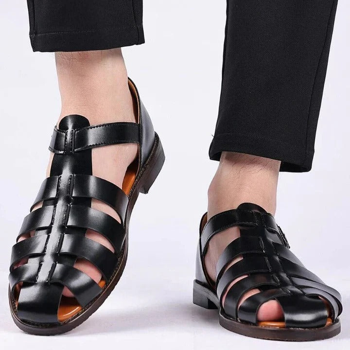 Men's Open Toe Sandals with Adjustable Buckle Straps and Structured Footbed