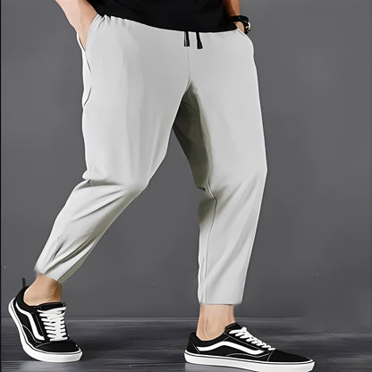 Tapered Athletic Cargo Pants with Elastic Drawstring Waist and Quick-Dry Fabric