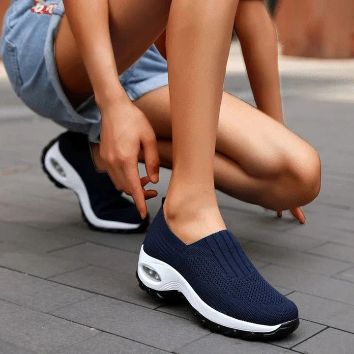 Women's Walking Shoes with Arch Support Design