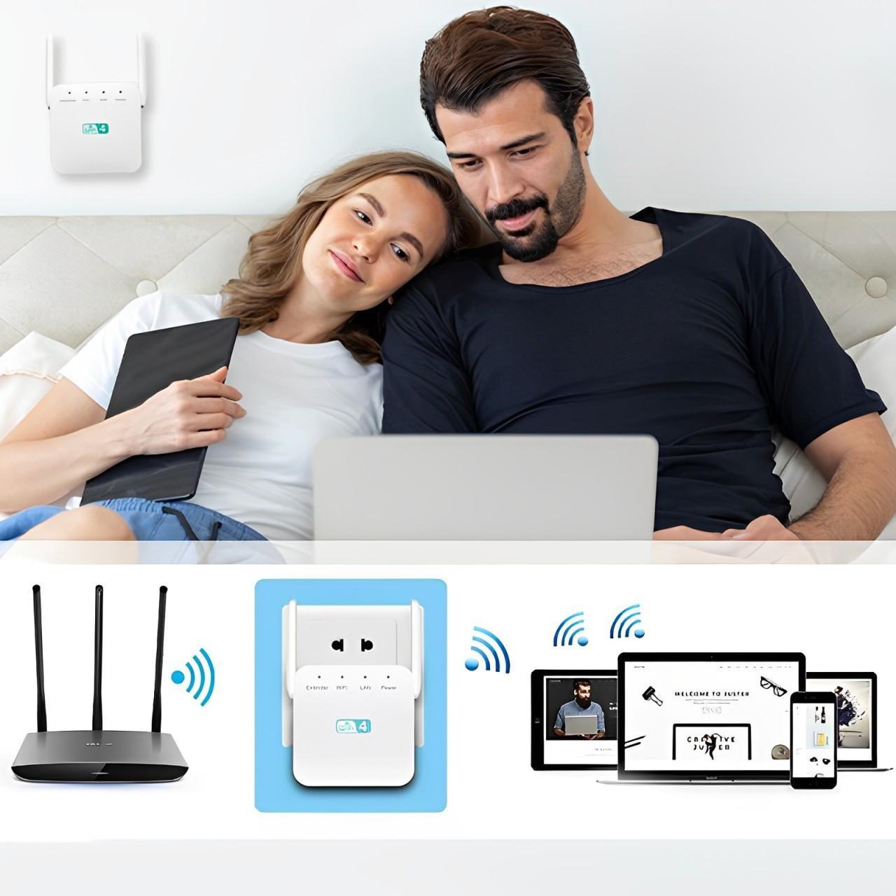 Dual-Band WiFi Extender with High-Gain Antennas and Gigabit Ethernet Port